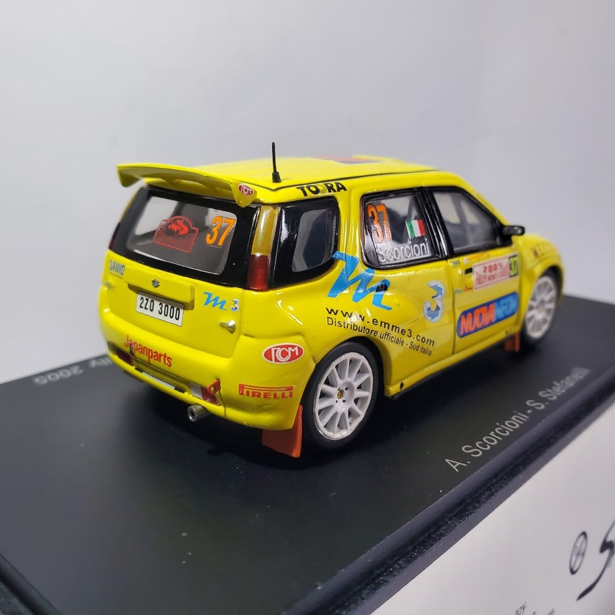 スパーク製 ★希少★スズキ イグニス S 1600 2005 スパーク製 ☆希少☆スズキ イグニス S 1600 2005 | その他